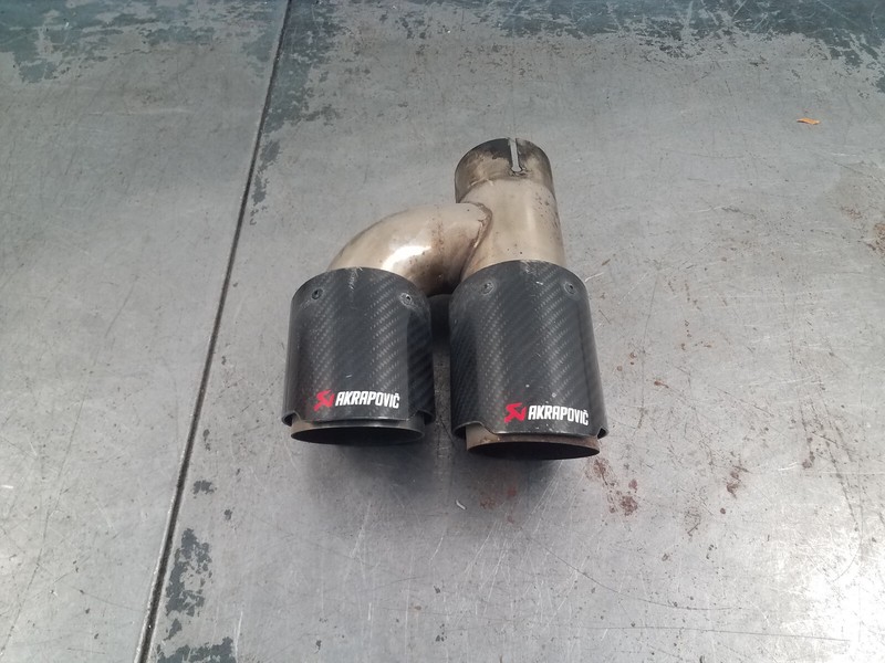 2007 Audi S6 Quattro C6 Akrapovic Exhaust Tip - * #5876 Y5