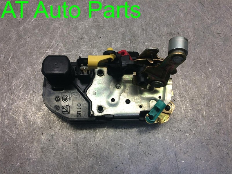 2007 JEEP GRAND CHEROKEE PASSENGER FRONT DOOR LATCH LOCK ACTUATOR OEM 643.AM8607