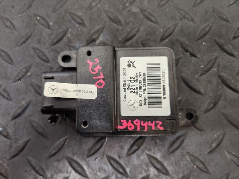 12-13 Mercedes-Benz S400 Seat Occupancy Weight Module Sensor OEM 2218709593