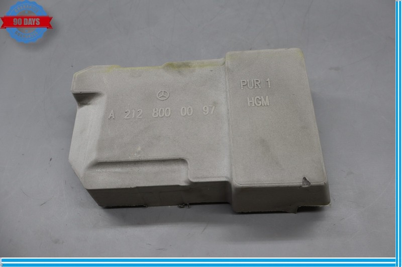 12-18 Mercedes CLS550 Front Dynamic Seat Vacuum Air Pump Foam Cover Trim Oem