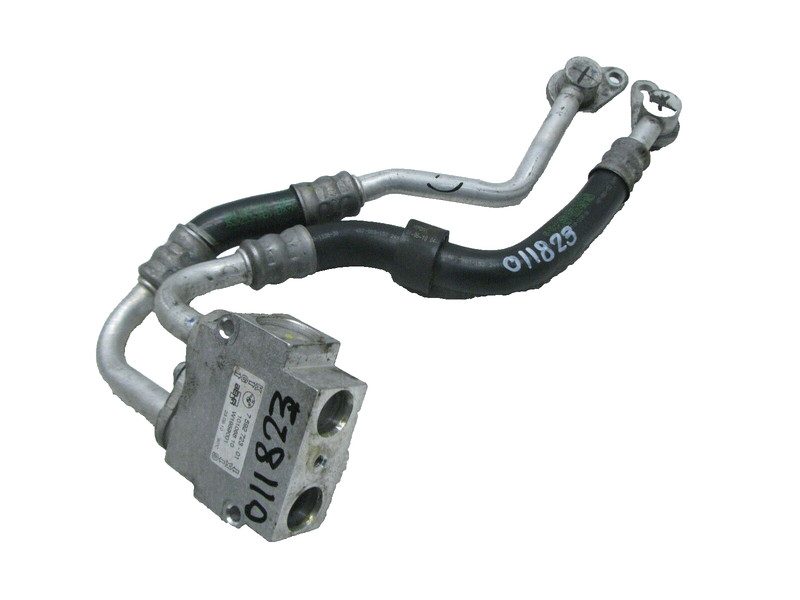 11-19 BMW F10 535i 640i xDRIVE 3.0 OIL COOLER THERMOSTAT HOSE PIPE OEM 011823
