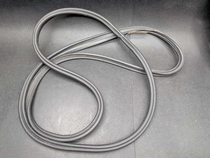 Trunk Liftgate Weatherstrip 2019 Audi A7 4K8827705B 2020 2021 2022 2023 2024