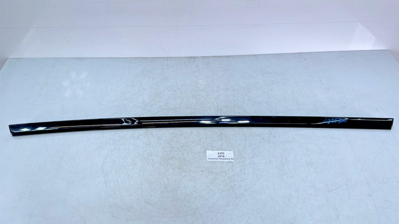 ✅ 17-25 OEM Porsche Panamera 4S 971 Rear Left Side Lower Door Window Molding*
