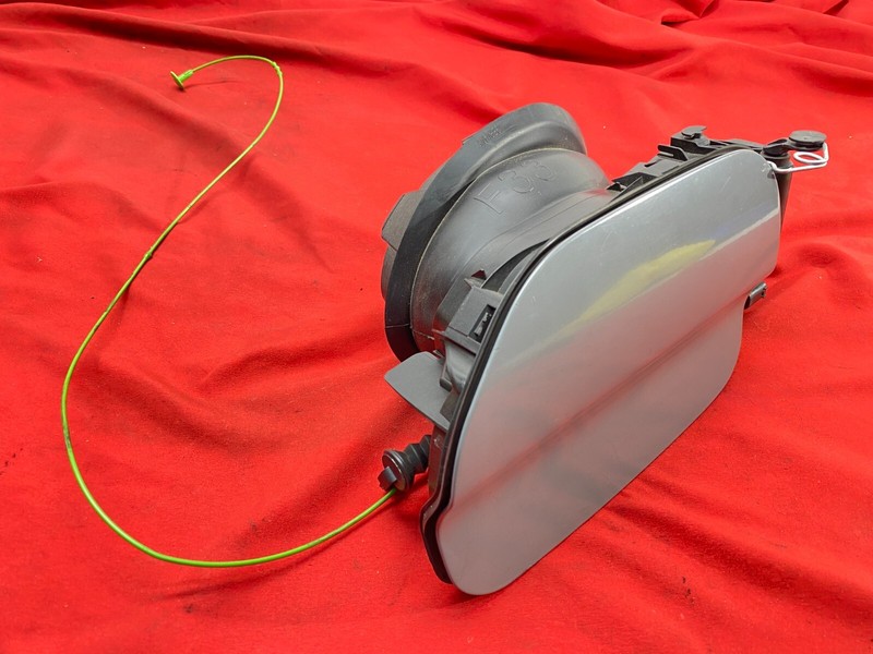 14-20 BMW F33 F83 4 Series M4 CV Gas Fuel Tank Cover Lid Pot Panel Silver OEM✅