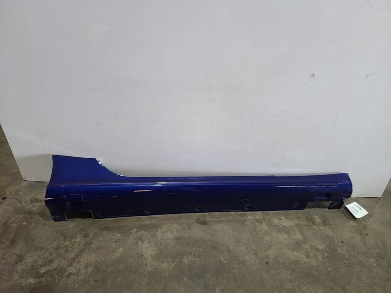 Passenger Rocker Panel Moulding Fits 2019 SL550 582147