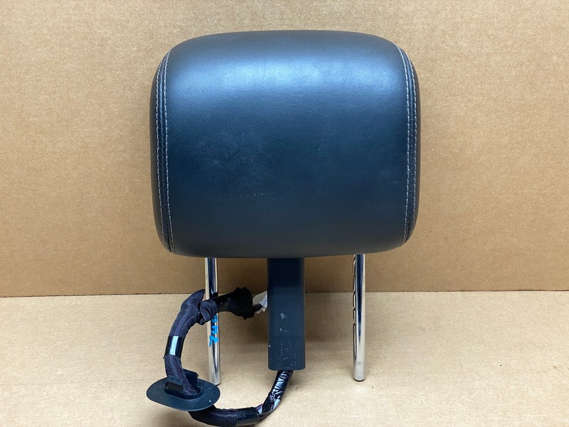 2016-2017 INFINITI QX60 FRONT LEFT DRIVER SIDE HEADREST W/ SCREEN OEM LOT746