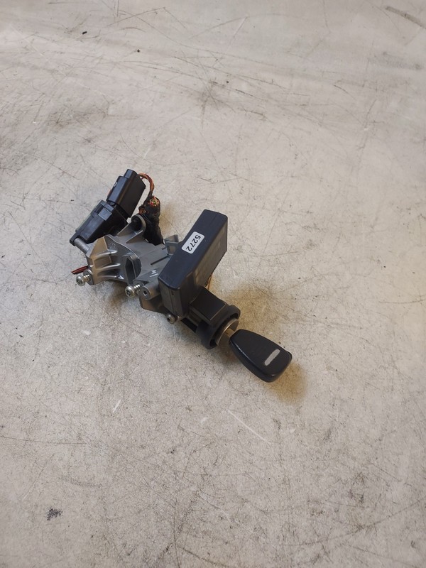 2012 JEEP COMPASS IGNITION LOCK W/KEY & IMMOBILIZER OEM 05026218AO