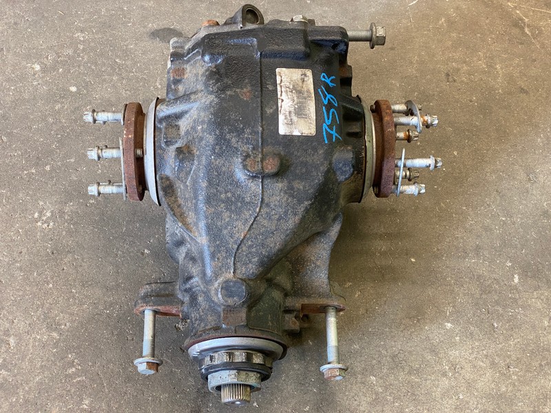 2009-2016 BMW Z4 REAR DIFFERENTIAL CARRIER ASSEMBLY OEM LOT758