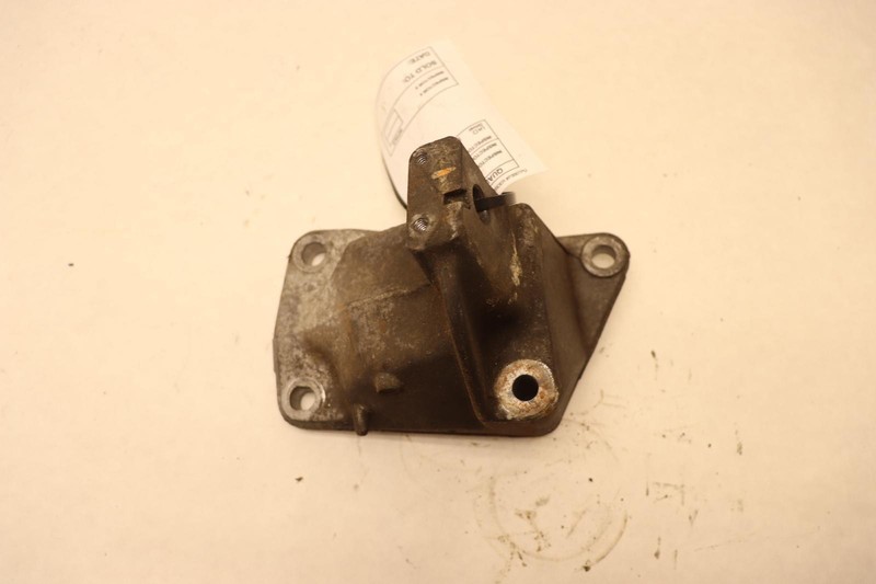 2011-2025 DODGE DURANGO 3.6L AWD LEFT ENGINE SUPPORT MOUNT BRACKET