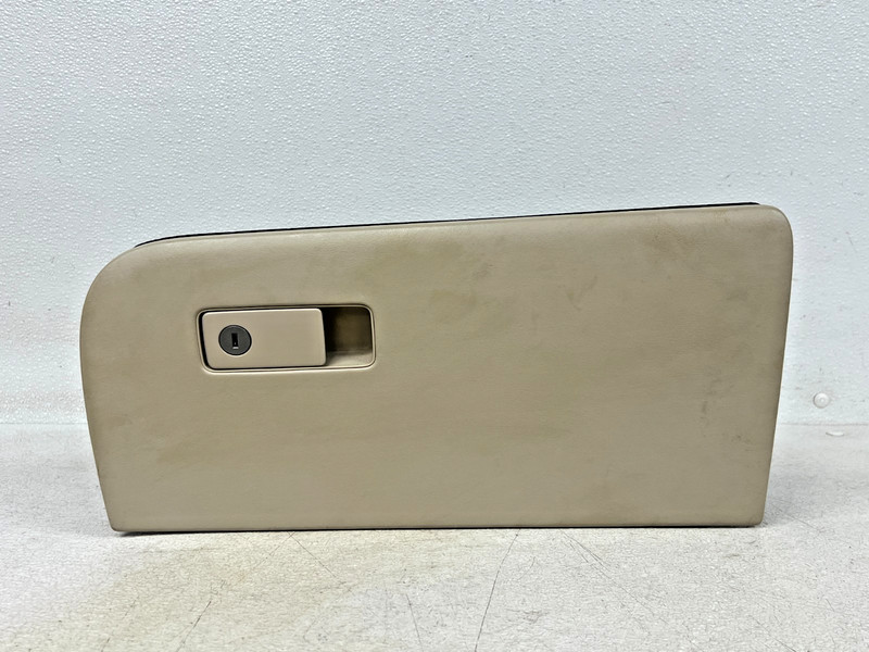 ⭐2019-2025 INFINITI QX50 DASHBOARD GLOVE BOX STORAGE COMPARTMENT OEM LOT2742