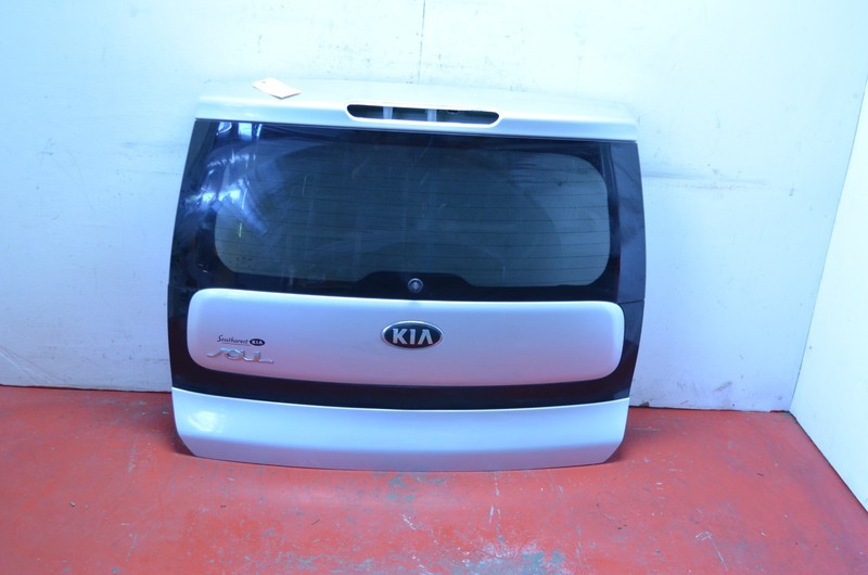 14-19 KIA SOUL REAR TRUNK LIFTGATE TAILGATE LID SILVER OEM