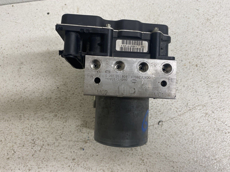 2011-2012 Infiniti EX35 AWD ABS Anti Lock Pump Brake Actuator & Modulator