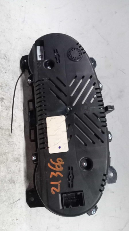 2020 Jeep Compass Speedometer Gauge OEM Black 2.4L 63K Miles NJ25-21366