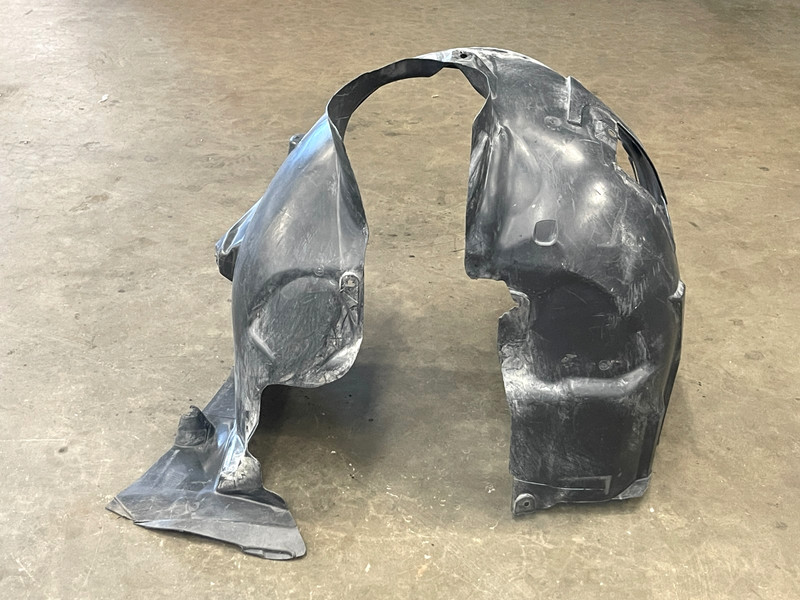 ⭐2014-2019 MERCEDES CLA250 FRONT LEFT FENDER LINER SPLASH SHIELD OEM LOT2631