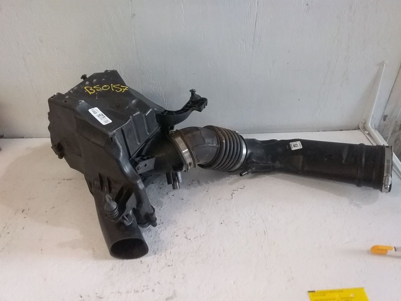2013-2016 Ford Escape Air Cleaner Intake Box Assembly 1.6L