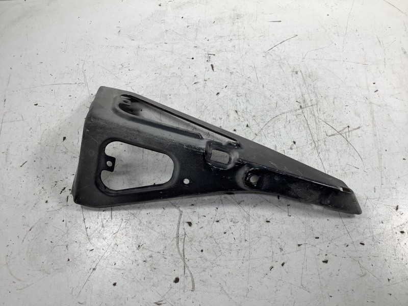 00-06 Honda S2000 Right Fender Bracket Black OEM