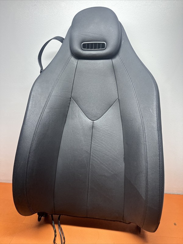 2005 - 2011 Mercedes R171 SLK280 SLK350 Seat Cushion Right Side Upper Top RH RF