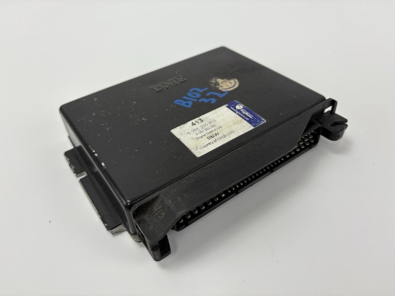 1994 - 1995 BMW 325i E36 DME Engine Control Module Unit Silver Label 1744698