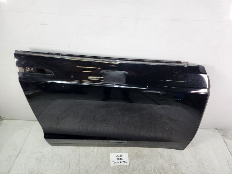 ✅ 16-20 OEM Tesla Model X Front Right Passenger Door Shell Panel Black NOTE*