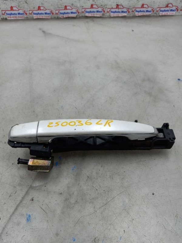 01 02 03 LEXUS LS430 REAR DRIVER LEFT EXTERIOR DOOR HANDLE WHT-062