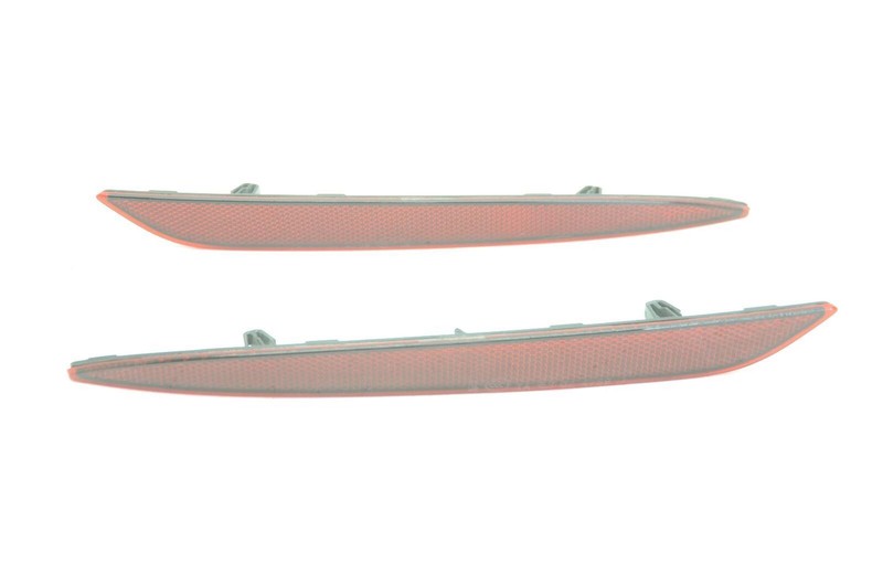17-23 Tesla Model 3 Pair of Left and Right Rear Reflector Lights