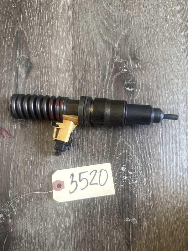 VOLVO D13FUEL INJECTOR - P/N: 22027807