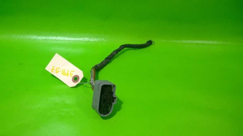 12-15 MERCEDES BENZ C350 DRIVER LEFT HID HEADLIGHT PIGTAIL WIRE OEM 3991-57