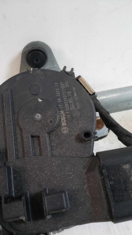 2023 Volkswagen TAOS Wiper Motor OEM 2GJ955023A 23K Miles White