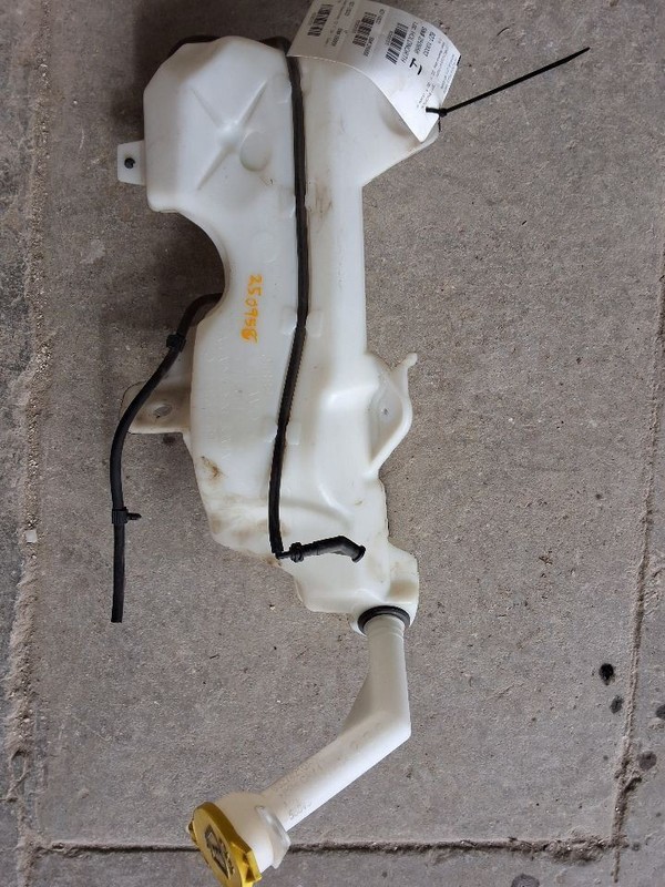 Wash Reservoir Fits 17-23 PACIFICA 3531375