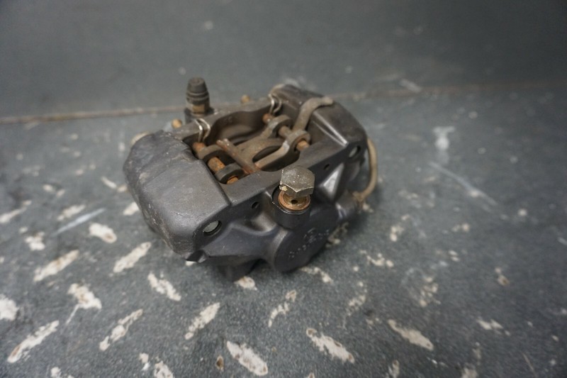 2005-2006 MXZ GSX GTX Summit Ski-Doo OEM Hydraulic Brake Caliper Ass'y