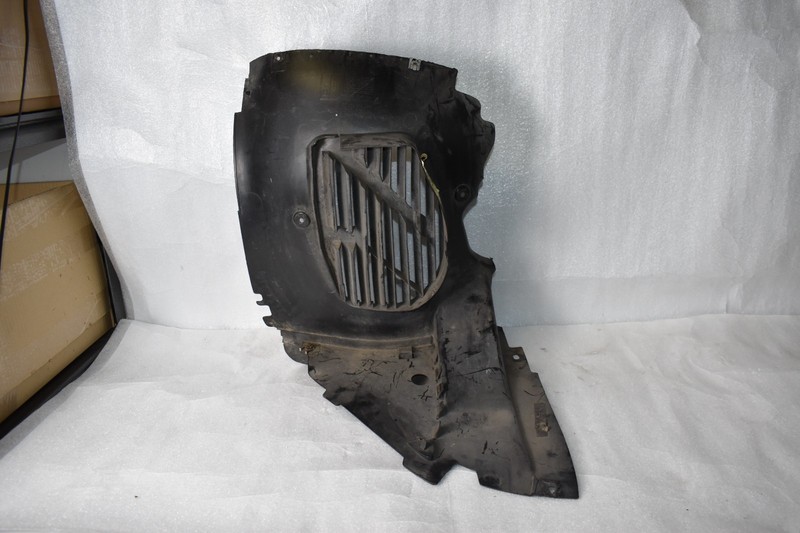 Porsche Panamera 2011-2016 Turbo S Right Fender Wheel Liner Extension Vent OEM