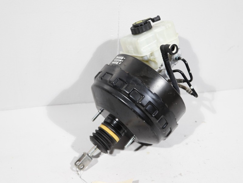 OEM 2012-2015 BMW X1 E84 POWER BRAKE BOOSTER W/ MASTER CYLINDER & RESERVOIR
