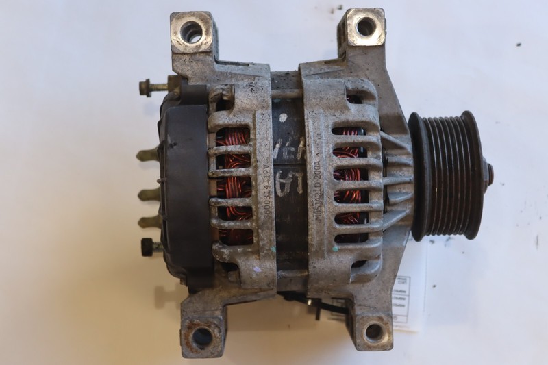 2008-2017 FREIGHTLINER CASCADIA 125 ALTERNATOR GENERATOR REMY 28SI 200AMP OEM