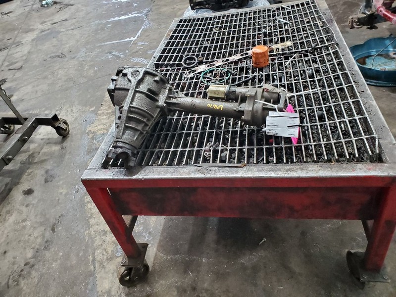Carrier Front Axle 3.73 Ratio Opt GT4 Fits 04-12 CANYON 305722