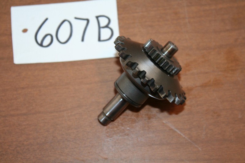 1990 Suzuki RM 250 Power Valve Exhaust Valve Governor Shaft Gear Assembly OEM 90