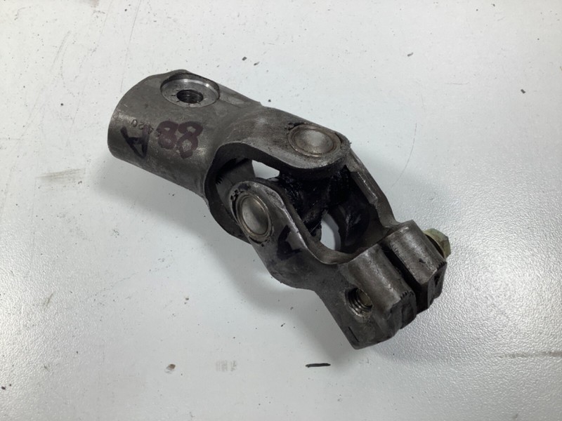 93-97 Del Sol, 92-00 Civic, 86-93 Accord Steering Column Shaft U Joint “B” OEM