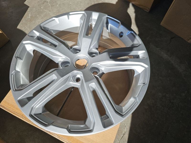 2018-2024 GMC Terrain 5833 A Wheel 17 x 7 10 Spoke Rim Silver Painted 84104197