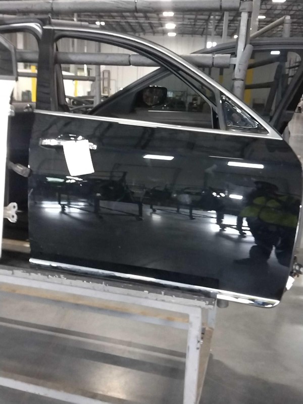 2016 Hyundai Equus Right Front Door Black OEM Used 145k Miles