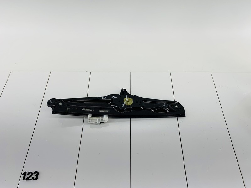 12-14 BMW X3 F25 REAR LEFT DRIVER SIDE DOOR WINDOW GLASS REGULATOR OEM