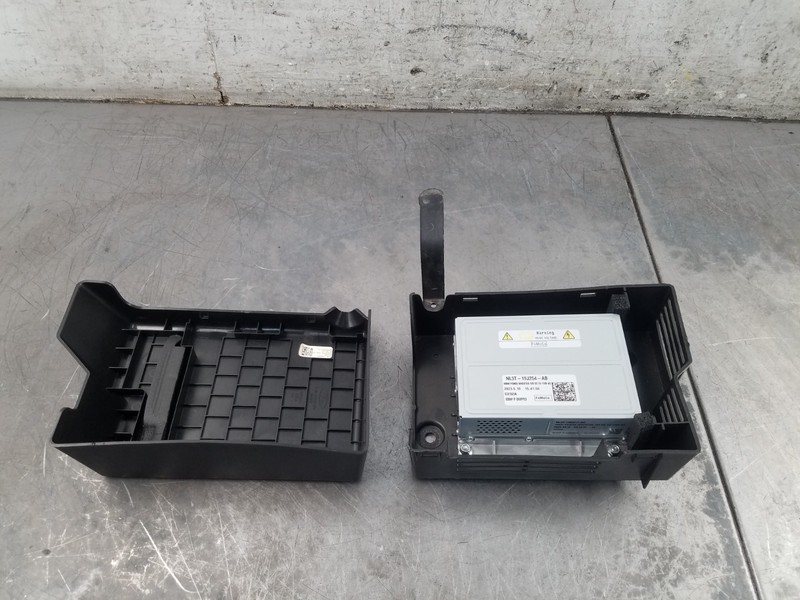 2023 Ford F250 Super Duty Diesel 400W Power Inverter #0809 S6