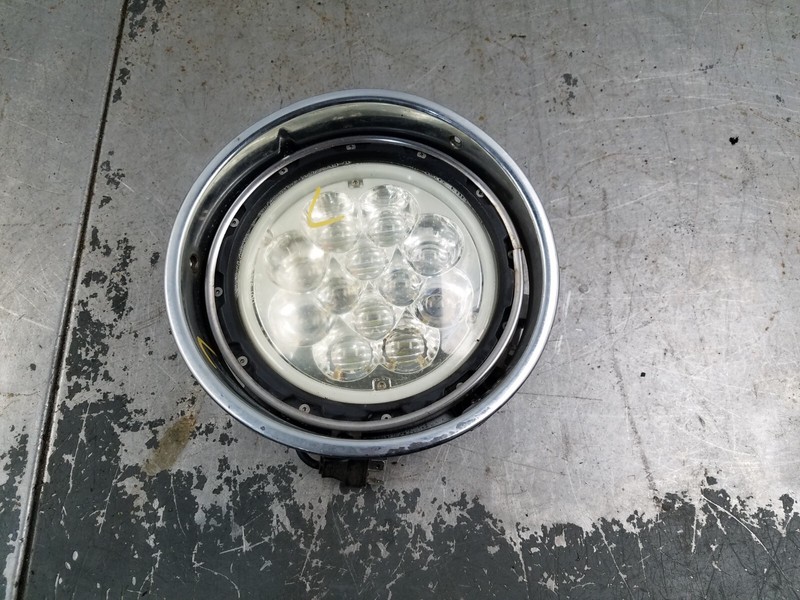 2006 Jeep Wrangler TJ Rubicon 4x4 Left LED Head Light / Bucket Bezel #0921 Q7