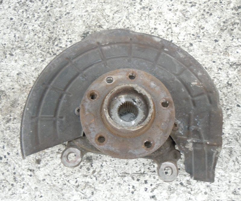 2015 2016 Jeep Renegade 4x4 Front Spindle Knuckle Hub Driver Left OEM