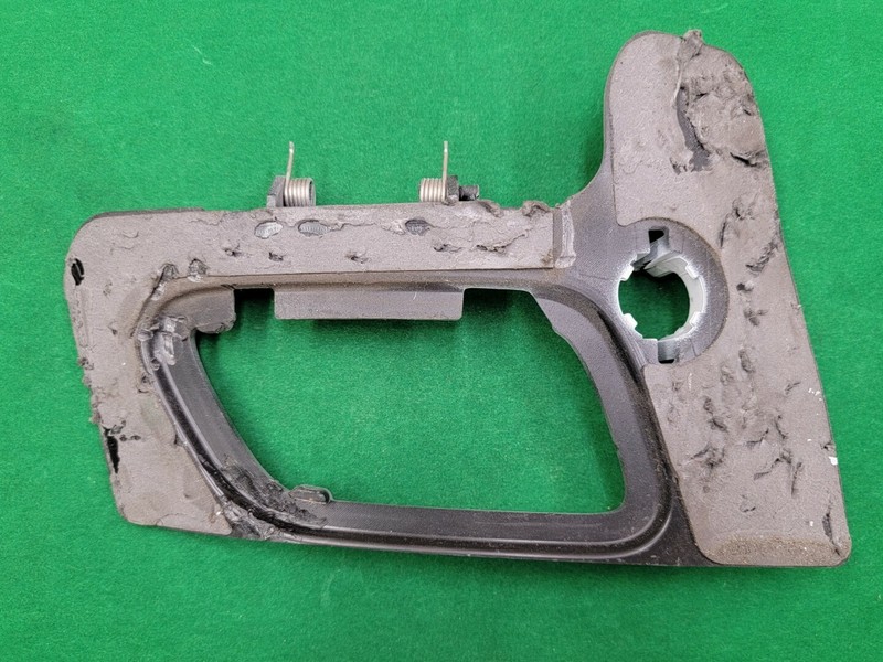 2015 - 2016 AUDI A5 S-LINE RS5 Front Bumper Washer Cover Bracket Right RH OEM