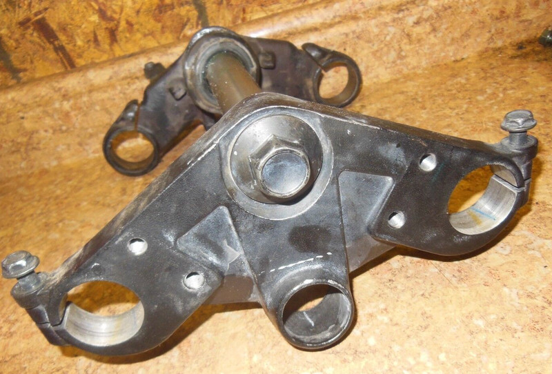 2012 Kawasaki Ninja EX250 EX 250 J EX250J Triple Tree Fork Clamp Bottom Top 12