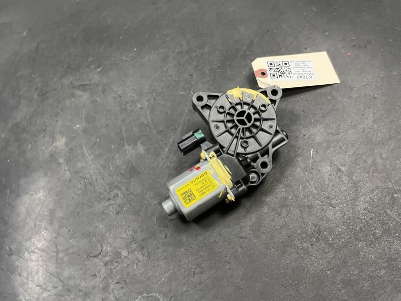 Front Right Door Window Regulator Motor 2020 Kia Soul 82460-K0000 2021 2022 2023