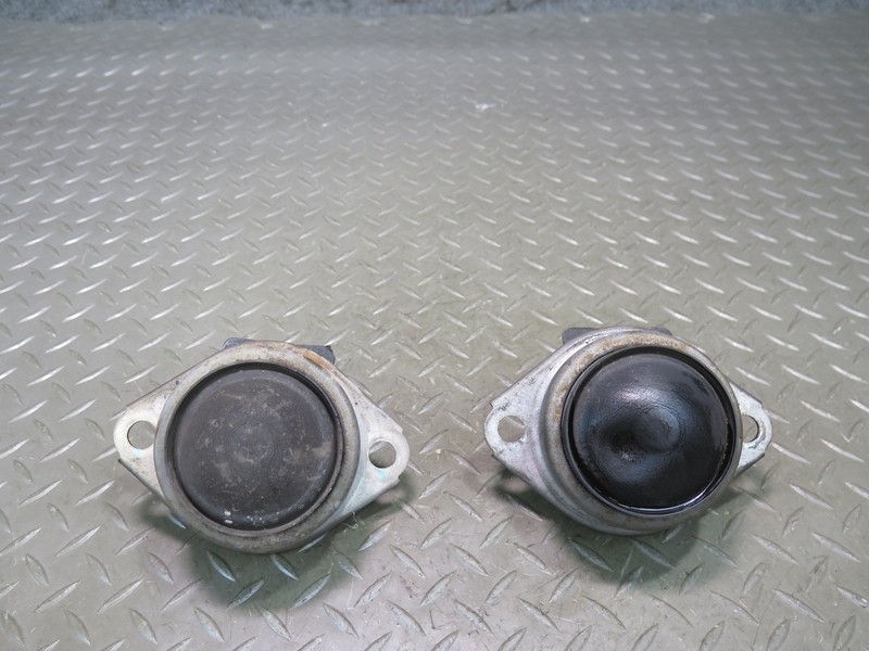 2009-2012 MASERATI GRANTURISMO S M145 LEFT & RIGHT ENGINE MOTOR MOUNT