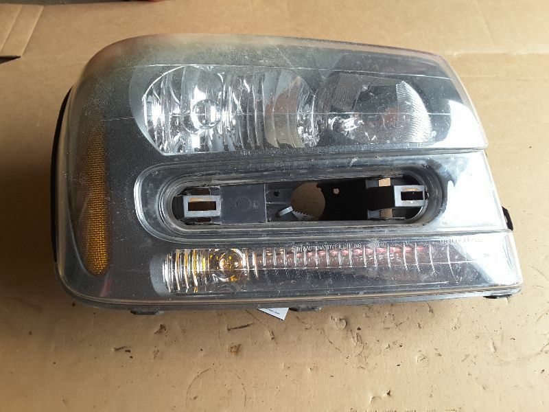 R HEADLIGHT FITS 02-09 TRAILBLAZER 171137