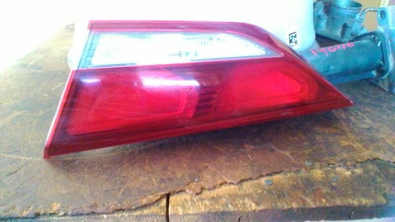 Passenger Tail Light Sedan Lid Mounted US Built Fits 17-18 ELANTRA 102411