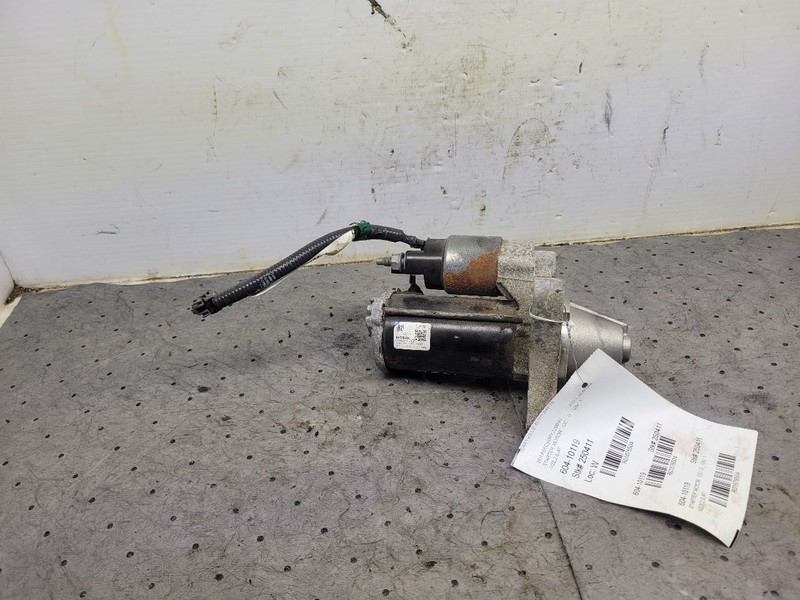 Starter Motor Fits 20-25 SENTRA 1676504