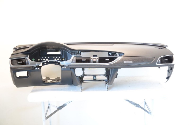 12-18 Audi A6 Black Dash Panel Assembly without Head-up Display Option